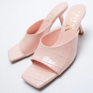 Zara Animal Embossed KITTEN HIGH HEELED SANDALS BN